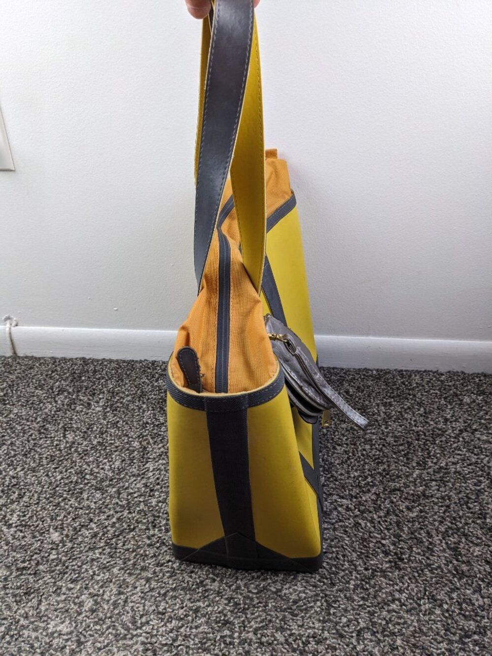 LL Bean Bag Wellie Boat and Tote Waterproof Vulcanized Rubber Yellow 11.5x13x6.5 - Picture 5 of 10